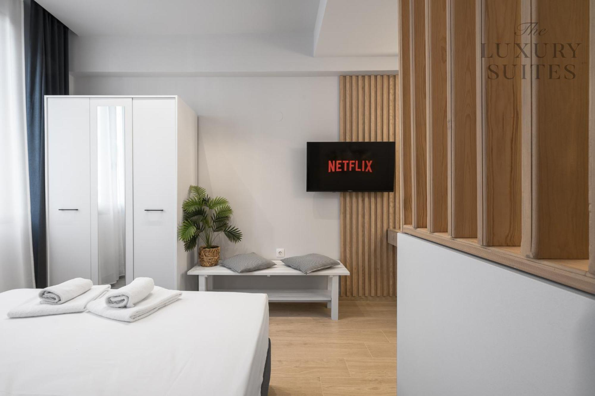 Maison Cristal, The Luxury Suites Thessaloniki Exterior foto